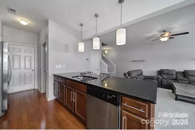 1539 Logan Patrick Court, Gastonia, NC 28052 - Photo 4