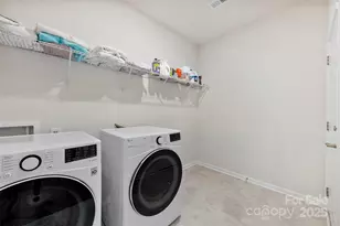 129 Picasso Trl, Mount Holly, NC 28120 - Photo 22