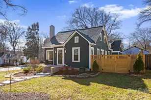 143 E Stewart Ave, Mooresville, NC 28115 - Photo 4