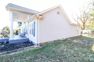 605 US 70 Hwy W, Hildebran, NC 28637 - Photo 4