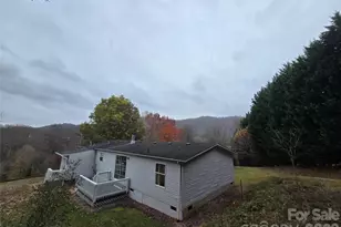 71 London Ln, Clyde, NC 28721 - Photo 2