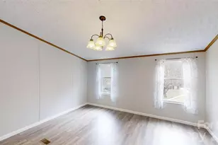 71 London Ln, Clyde, NC 28721 - Photo 20