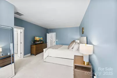 9722 Munsing Drive, Charlotte, NC 28269 - Photo 14