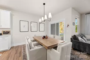 9722 Munsing Dr, Charlotte, NC 28269 - Photo 8