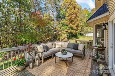 1131 38th Avenue NE, Hickory, NC 28601 - Photo 20