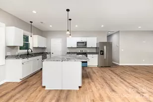 627 West Main Ext, Lincolnton, NC 28092 - Photo 10