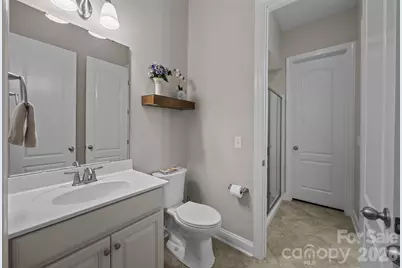 10843 Preservation Park Drive, Charlotte, NC 28214 - Photo 18