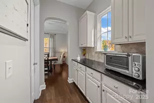 10843 Preservation Park Dr, Charlotte, NC 28214 - Photo 12