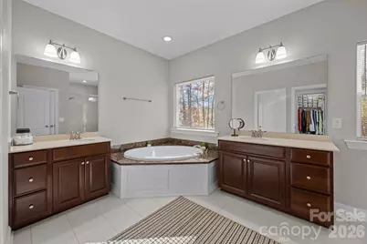 10843 Preservation Park Drive, Charlotte, NC 28214 - Photo 34