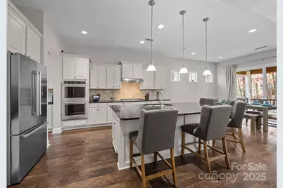 10843 Preservation Park Drive, Charlotte, NC 28214 - Photo 14