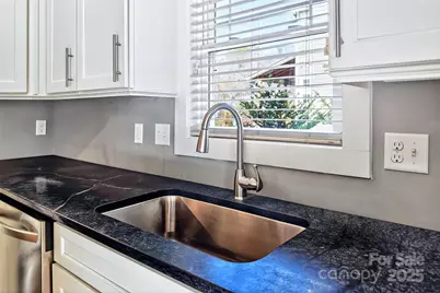 113 Craggy Street, Black Mountain, NC 28711 - Photo 16