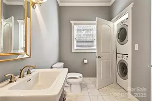 113 Craggy St, Black Mountain, NC 28711 - Photo 20