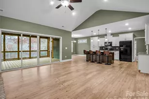 140 Cv Crst Dr, Rutherfordton, NC 28139 - Photo 10