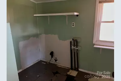 1668 Oakland Road, Forest City, NC 28043 - Photo 8