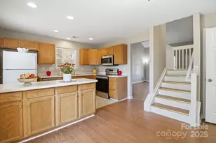 125 Lynch Cir, Mooresville, NC 28117 - Photo 6