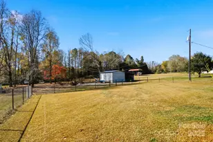 1637 Jim McCarter Road N, Clover, SC 29710 - Photo 32