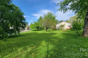 10 Hvn Crst Ln, Fletcher, NC 28732 - Photo 24