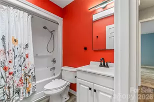 10 Hvn Crst Ln, Fletcher, NC 28732 - Photo 14