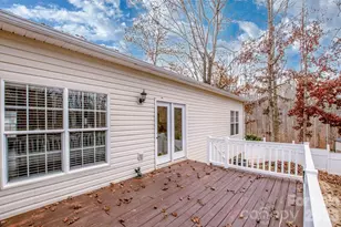 146 Valley Glen Dr, Troutman, NC 28166 - Photo 42