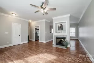 146 Valley Glen Dr, Troutman, NC 28166 - Photo 10