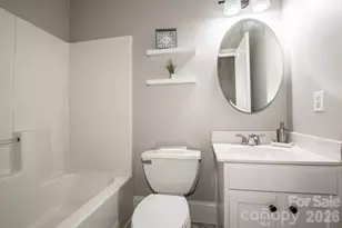 146 Valley Glen Dr, Troutman, NC 28166 - Photo 32