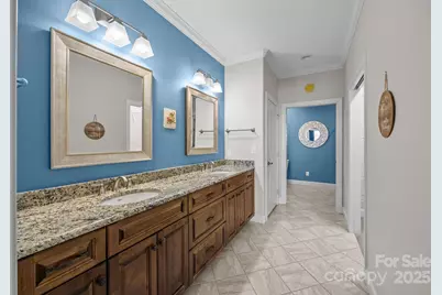 8380 Glacier Drive, Denver, NC 28037 - Photo 10