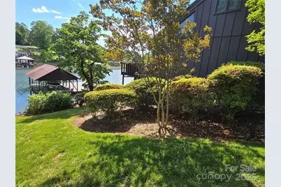 6580 Central Drive, Conover, NC 28613 - Photo 6