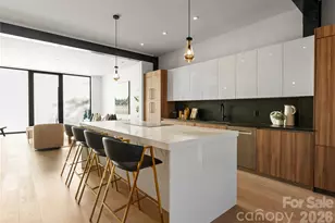 3614 Barclay Downs Dr, Charlotte, NC 28209 - Photo 6