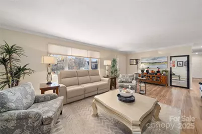 71 Bristol Lane, Hendersonville, NC 28792 - Photo 10