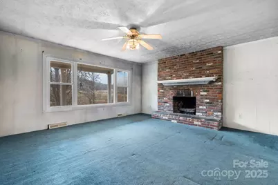 3859 Metcalf Drive, Morganton, NC 28655 - Photo 8