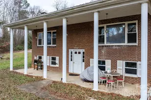 3859 Metcalf Dr, Morganton, NC 28655 - Photo 6