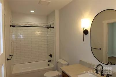 1022 E Main Street, Maiden, NC 28650 - Photo 8