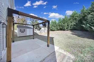 2001 Roscommon Dr, Clover, SC 29710 - Photo 24