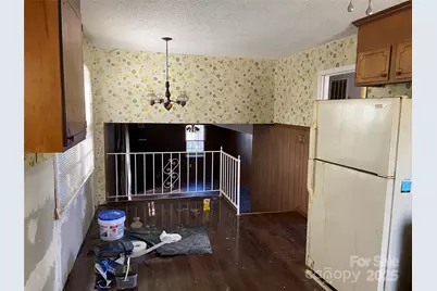 305 Red Roan Place, Charlotte, NC 28215 - Photo 12