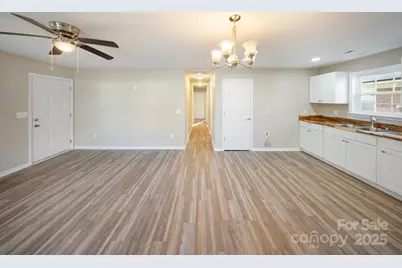 552 Locust Street, Rock Hill, SC 29730 - Photo 8