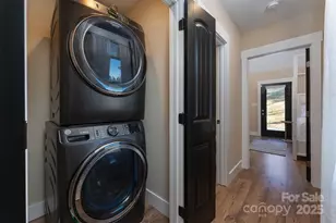 15 Eaglebear Dr, Asheville, NC 28806 - Photo 16