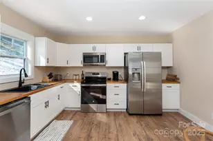 15 Eaglebear Dr, Asheville, NC 28806 - Photo 8