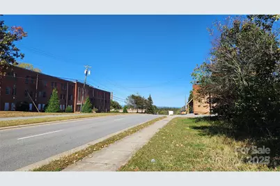 303 Old Nc 18 Highway, Morganton, NC 28655 - Photo 4