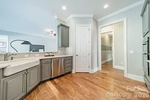 15016 High Bluff Ct, Charlotte, NC 28278 - Photo 22