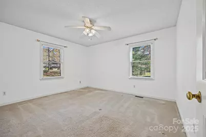6515 Carmel Hills Drive, Charlotte, NC 28226 - Photo 22
