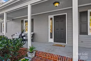 6515 Carmel Hills Dr, Charlotte, NC 28226 - Photo 4