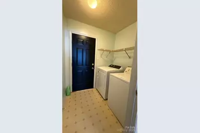 4712 Harri Ann Drive, Charlotte, NC 28227 - Photo 8