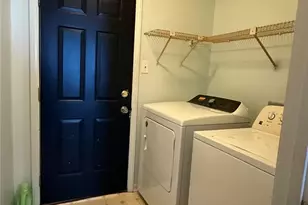 4712 Harri Ann Dr, Charlotte, NC 28227 - Photo 8