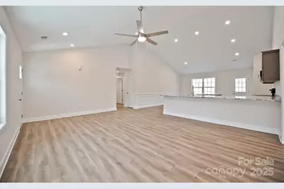 872 Roxboro Drive, Mount Gilead, NC 28025 - Photo 8