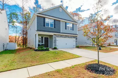 3228 McGee Hill Drive, Charlotte, NC 28216 - Photo 2