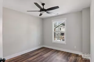 12 Escondido Dr, Asheville, NC 28806 - Photo 14