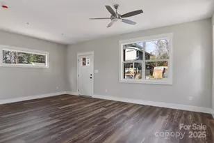 12 Escondido Dr, Asheville, NC 28806 - Photo 4