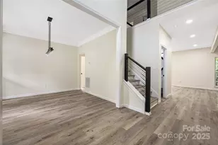 402 Sardis Rd N, Charlotte, NC 28270 - Photo 10