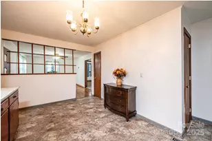 1214 Dry Ponds Rd, Granite Falls, NC 28630 - Photo 10