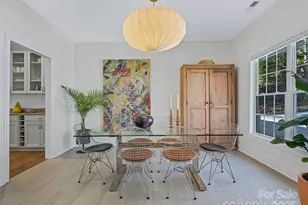 2508 Carriage Falls Ct, Hendersonville, NC 28791 - Photo 8